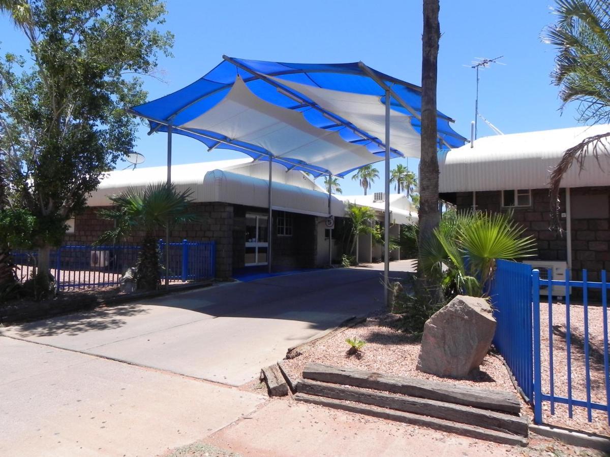 Bluestone Motor Inn Tennant Creek Bagian luar foto